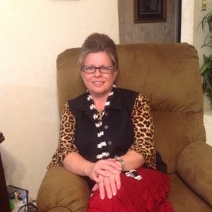 Meet your Posher, Frances